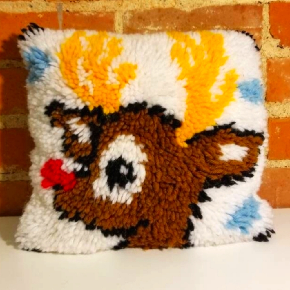 Rudolph the Red Nosed Reindeer  Latch Hook Yarn Pillow Vintage